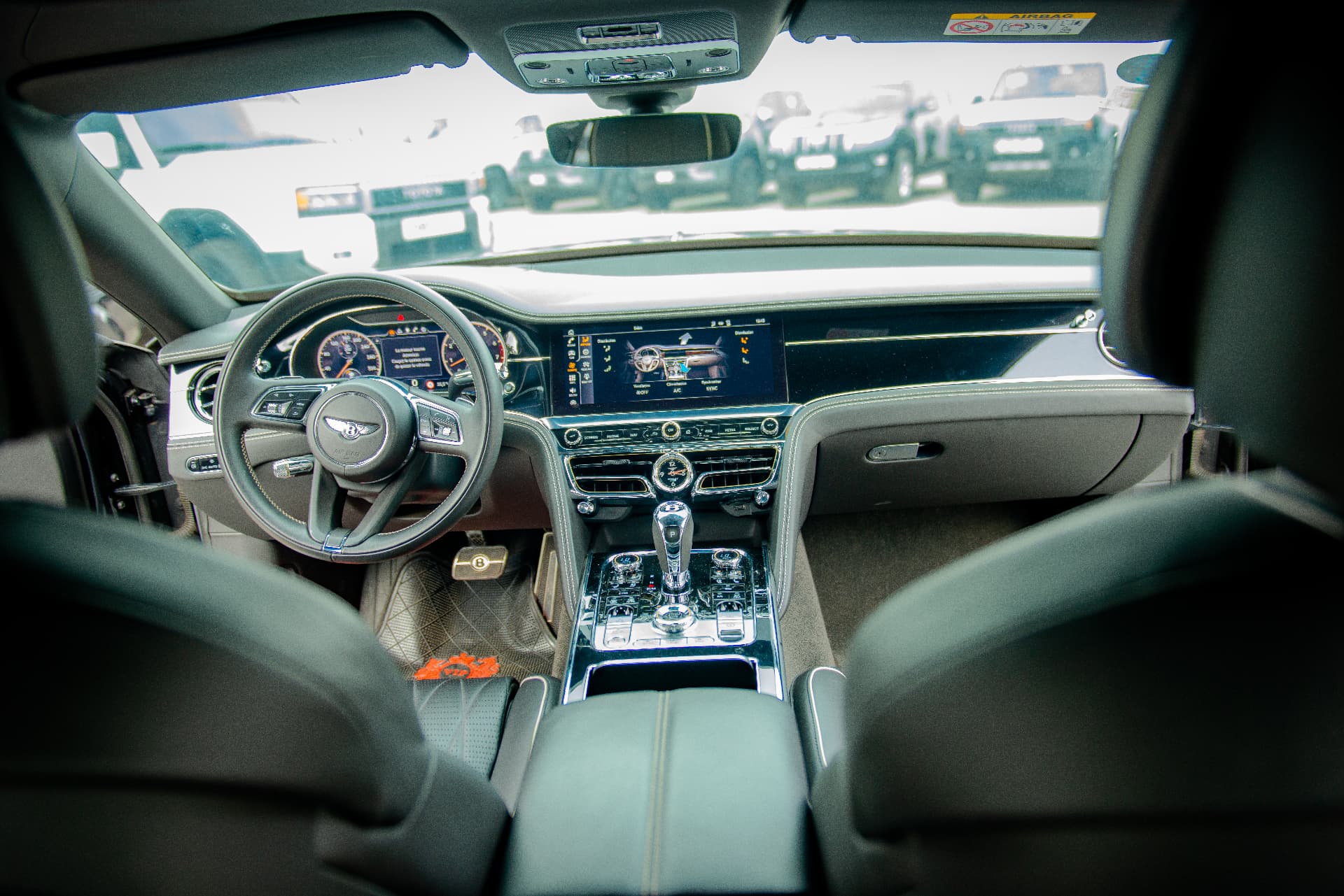 Intérieur d'un véhicule de prestige